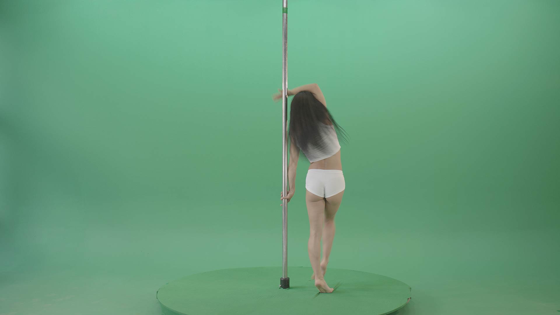 pole dancing girl on green screen